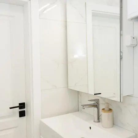 1bd Near Varna's Sea Garden With Parking Spot By Flat Mаnager ヴァルナ